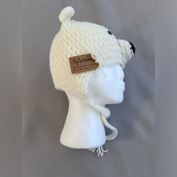 Zip Stitchery Polar Bear Hat Beanie Crochet White Black One Sz - Picture 4 of 10